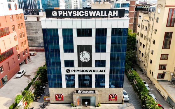 PhysicsWallah offers new faculty ₹15L reward