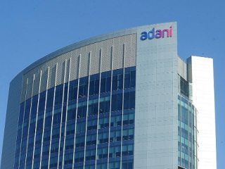 Adani Stocks Rise 3% After US Judge Dismisses Gautam Adani Criminal Case