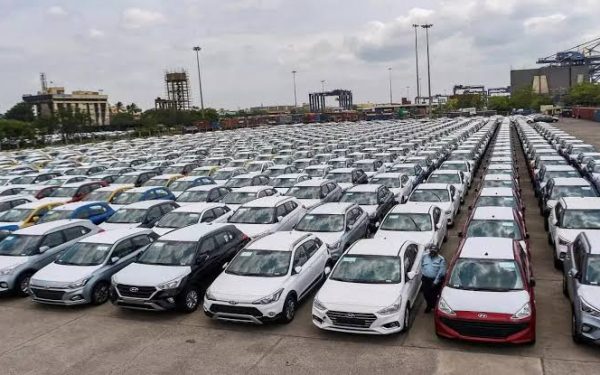 Trump Car Tariffs Cut US Imports and Exports by 20%