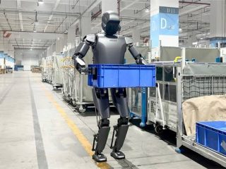 China Humanoid Robot Makers Hold 97% of Global Deployments, Report Says