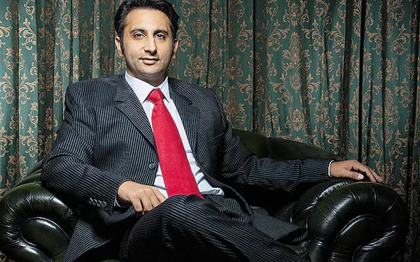 Inox Clean Energy gets ₹700 crore from Poonawalla