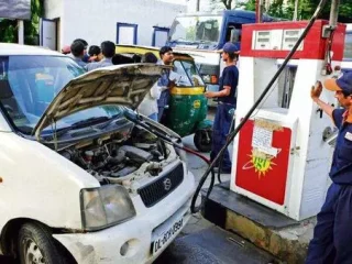 After E20 Petrol, Govt plans Bio-CNG in Cars with ₹23,731 crore GOBARdhan Scheme