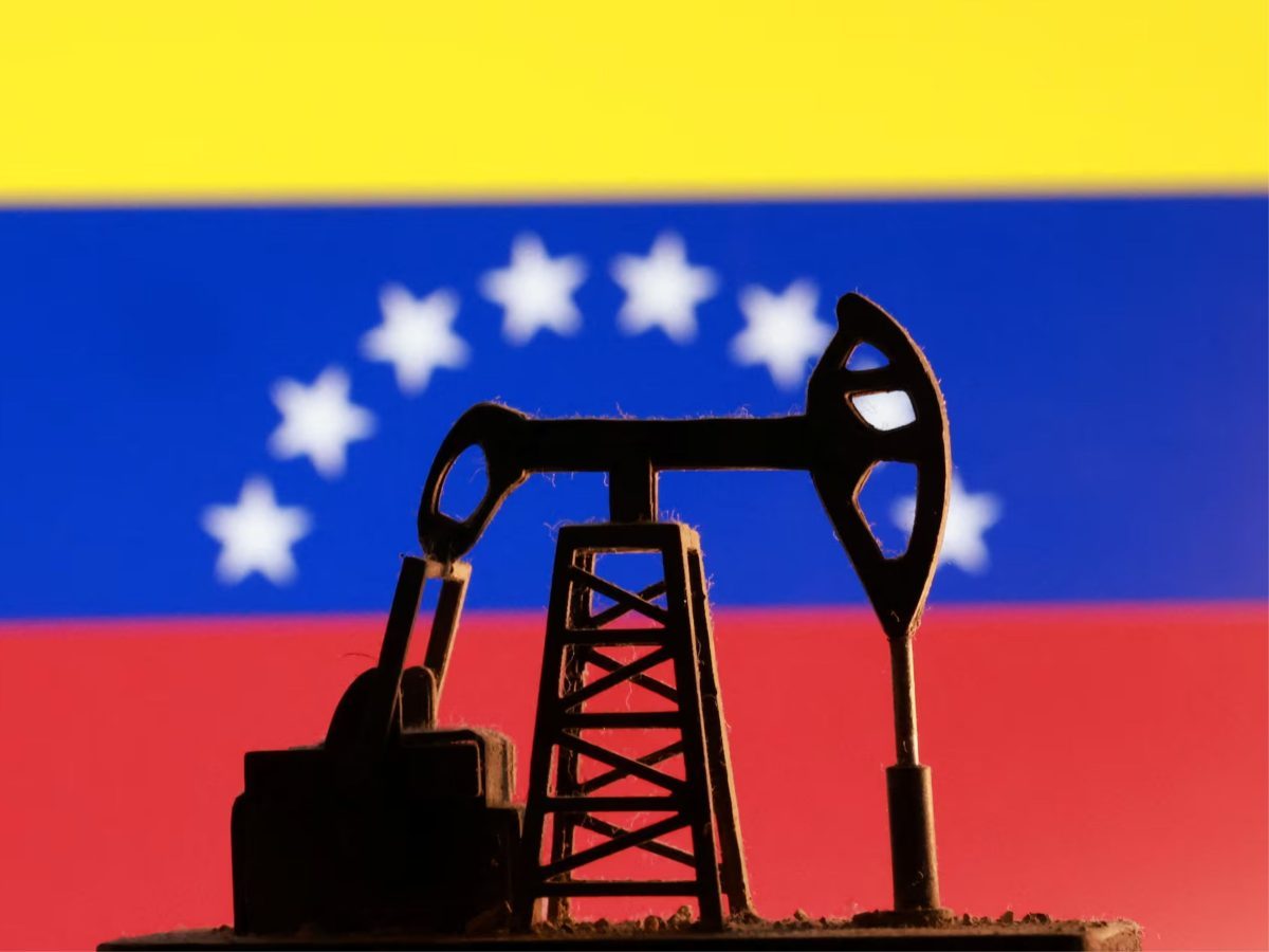 Venezuela oil fields and US investment talks represented by petroleum infrastructure