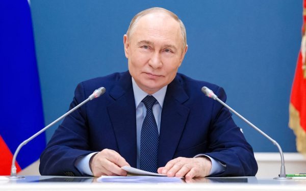 Russia Claims USA Is Manipulating Crypto to Erase $35 Trillion Debt
