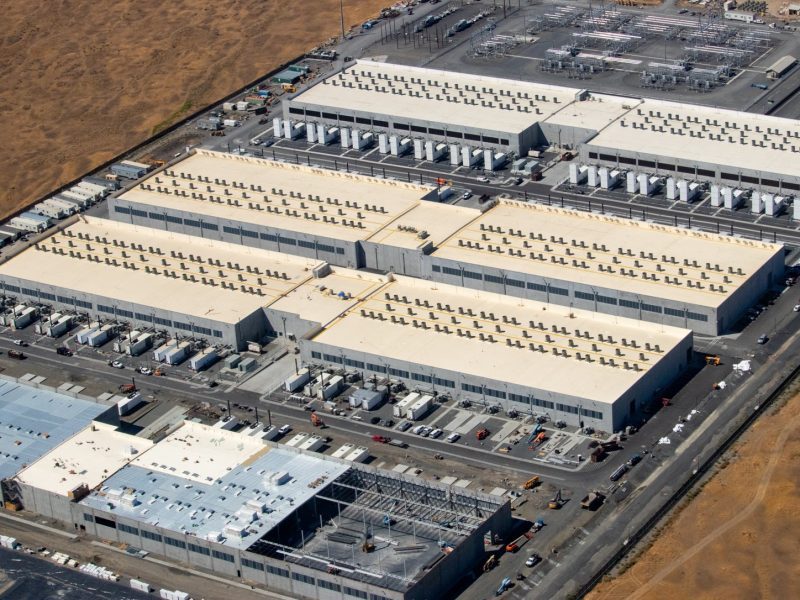 AWS Bahrain Loss Rewrites Cloud Resilience