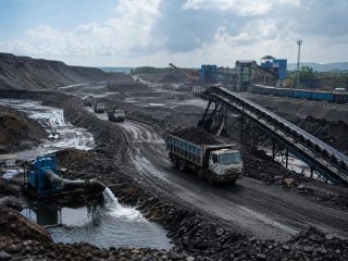 Coal India Restarts Monsoon-Hit Mine Logistics