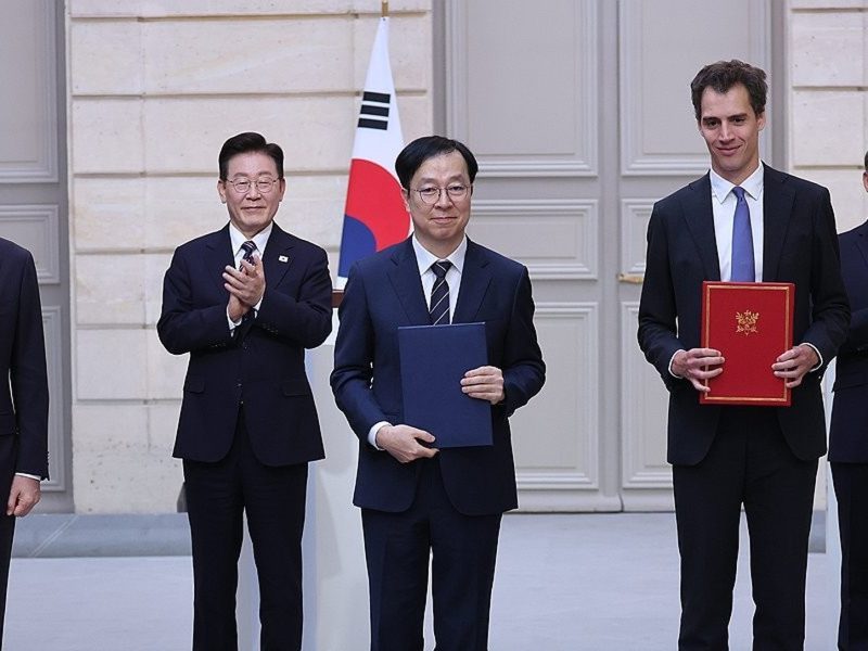 Samsung–Mistral Pact Targets Chip Operations