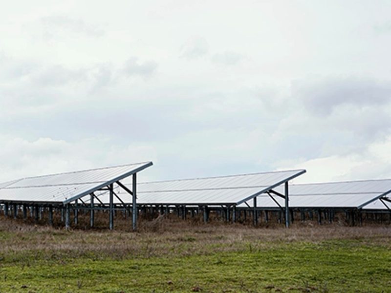Waaree Renewable Forms Aurovault Data Centers
