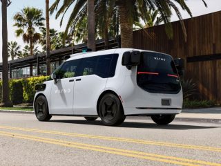 Waymo Las Vegas Robotaxi Opens to Public Riders